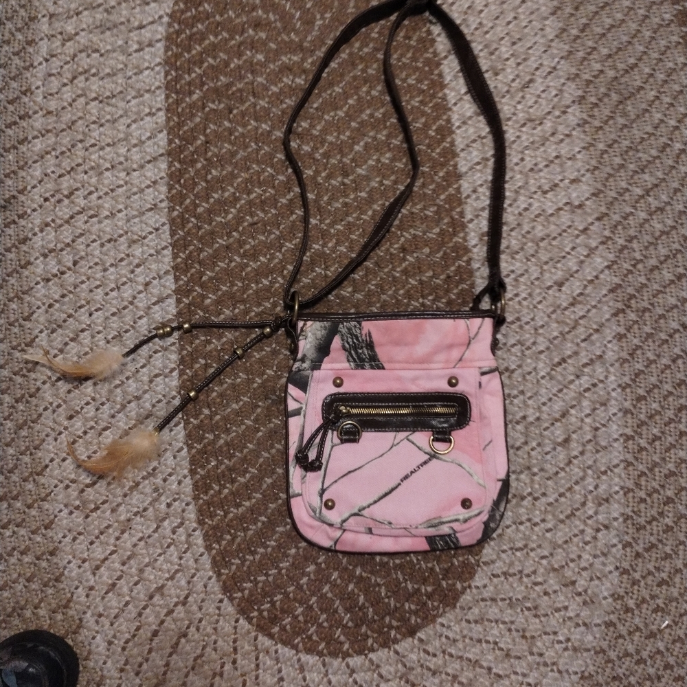 Realtree Pink Camo Crossbody Bag
